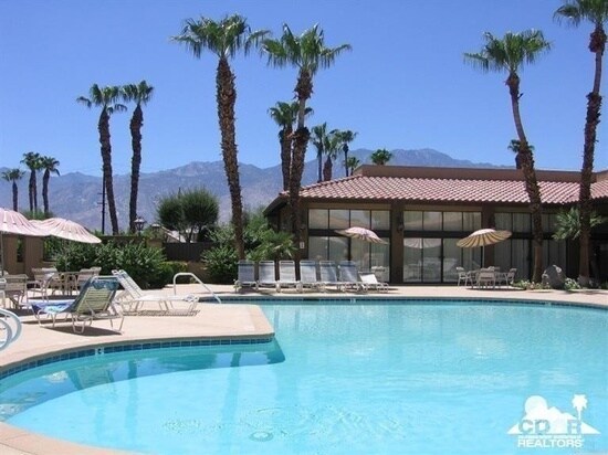 Primary Photo - Cathedral Springs 2402