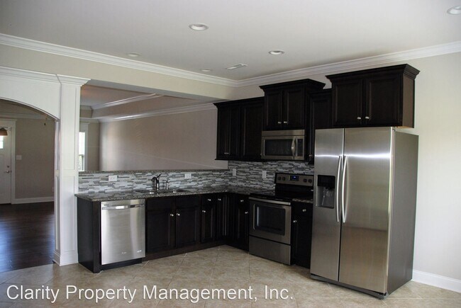 Building Photo - 2 br, 2.5 bath House - 142 Belle Chase Way NE