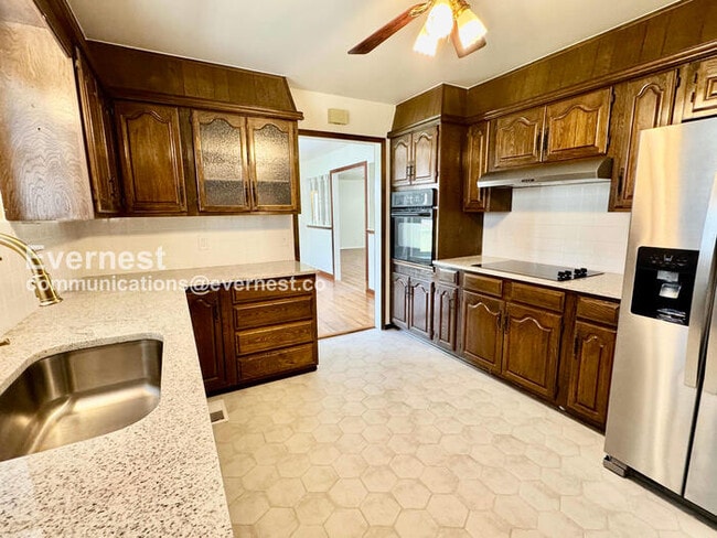 Foto del edificio - 11811 E 91st St