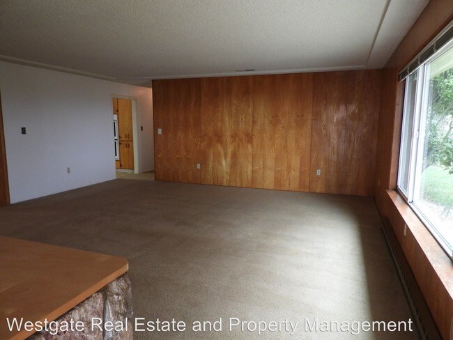 Building Photo - 4 br, 3 bath House - 15400 Valley Ford Road