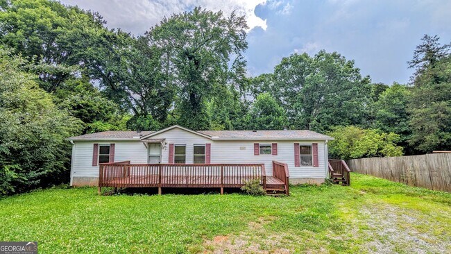 Building Photo - 99 Center Grove Dr