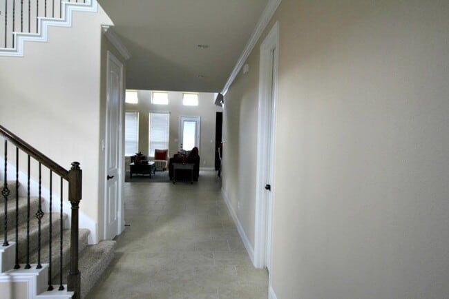 Building Photo - 21411 Avalon Queen Dr