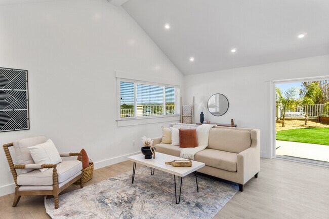 Building Photo - 27406 Senna Ct