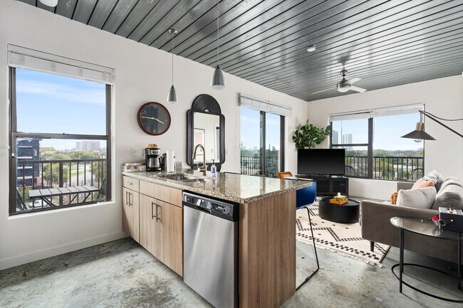 Photo - Midtown Magic: Big Savings + Big Perks! Apartment