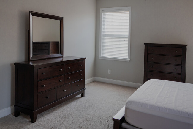 Downstairs master bedroom - 8079 Ronda Drive