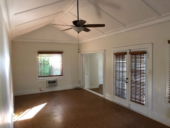 Foto del edificio - 4648 Kahala Ave