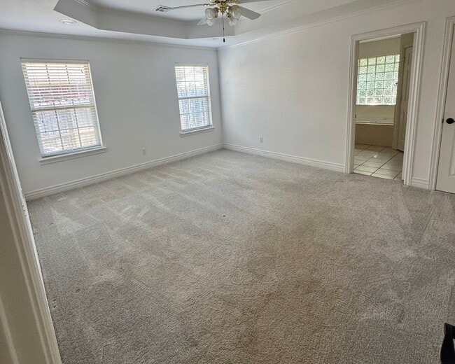 Building Photo - 5213 S 60th Pl
