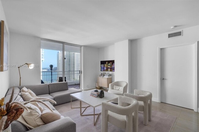 Foto del edificio - 701 Brickell Key Blvd