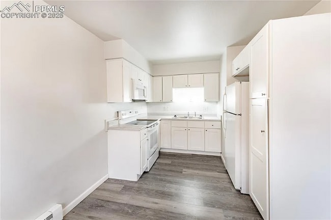 Photo - 2155 King St Apartment