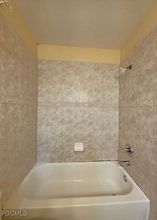 Building Photo - 2885 Winkler Ave