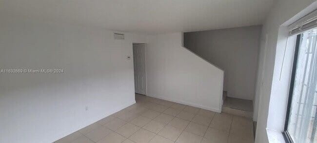 Foto del edificio - 319 NW 109th Ave