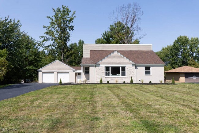 Building Photo - 3501 Oakes Rd
