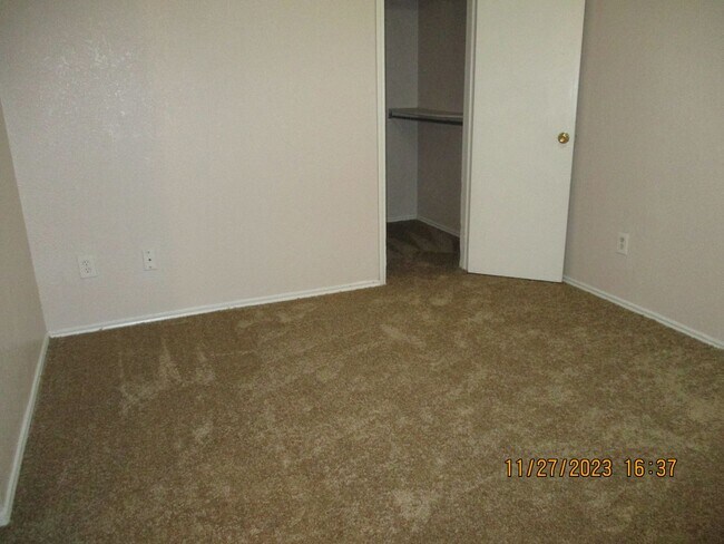 Foto del edificio - 1209 Avondale Ct #A