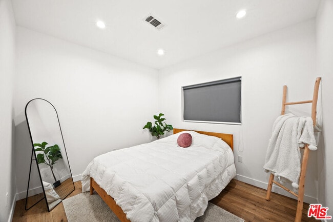 Foto del edificio - 807 N Cherokee Ave