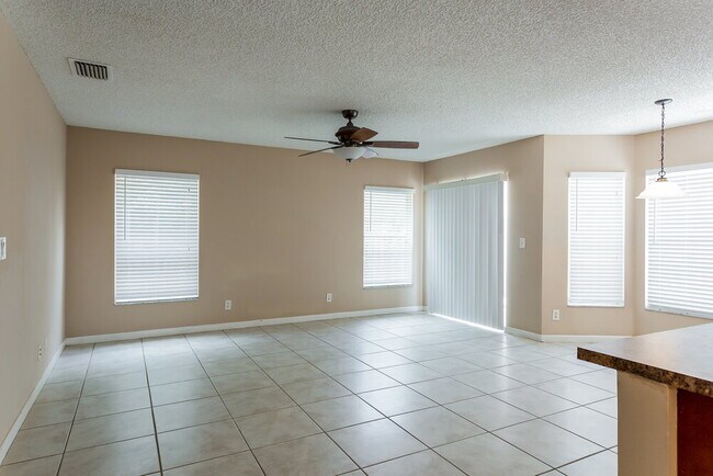 Building Photo - 7142 Davit Cir