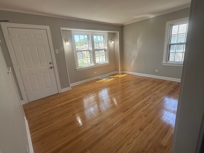 Foto del edificio - 14703 S Princeton Ave