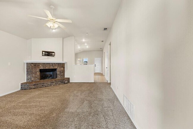 Foto del edificio - 304 E 94th St