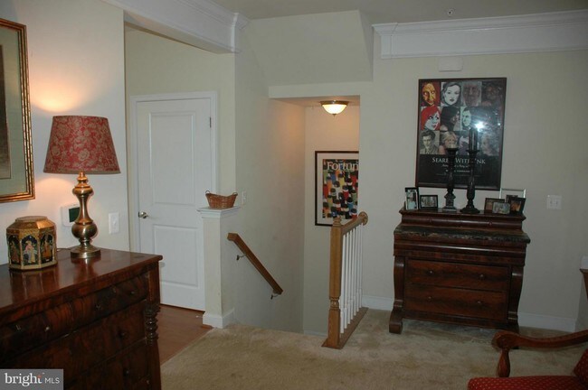 Building Photo - 6061 Talbot Dr