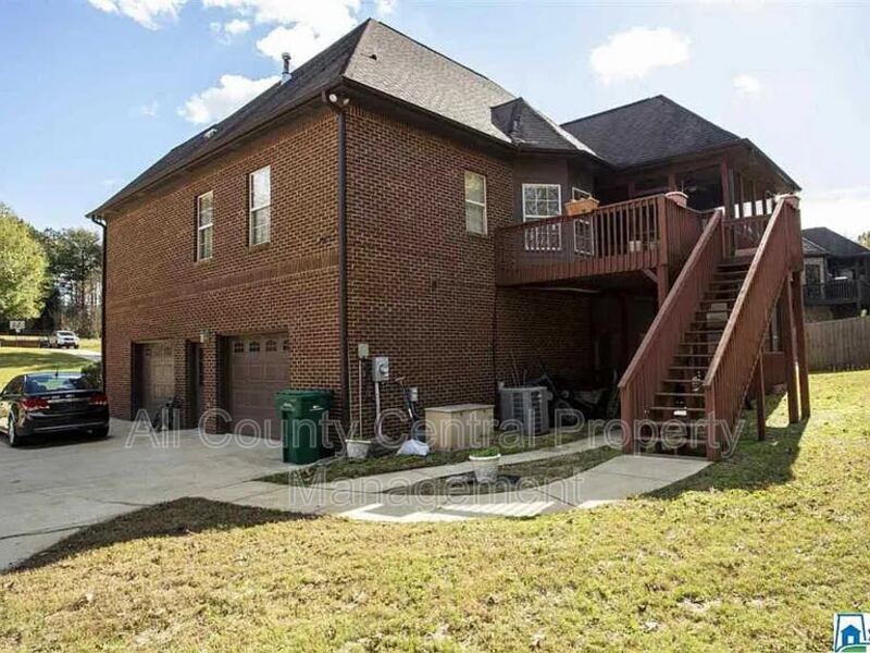 Foto del edificio - 11942 Hearthstone Ln