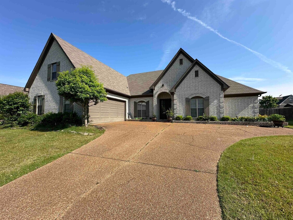 Foto principal - 9328 Owl Hill Dr