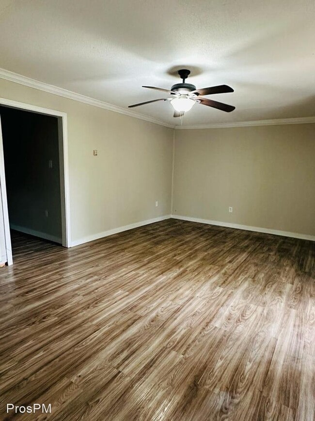 Foto del edificio - 3 br, 1 bath House - 5628 Linda Drive