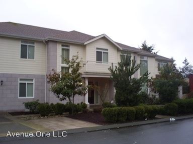 Primary Photo - 10425 NE 16th Pl