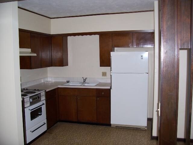 Apartamento - 1114 Central St