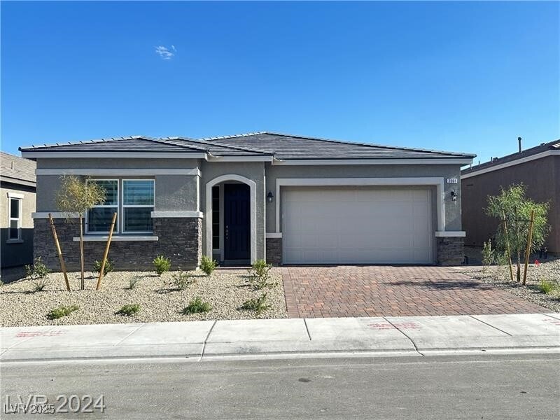 Foto principal - 3961 W Haleh Ave
