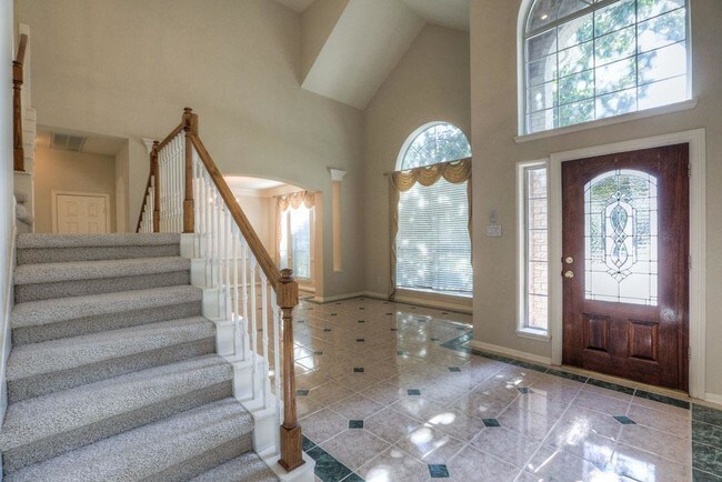Building Photo - 202 Owens Park Dr
