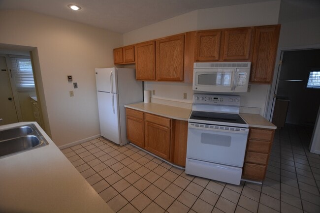 Foto del edificio - 3781 N Four Mile Rd