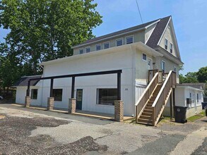 Building Photo - 30 Mill St