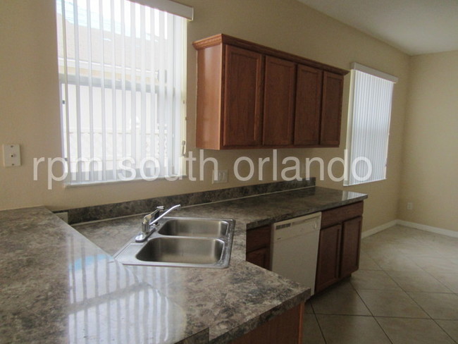 Building Photo - 10373 Andover Point Cir