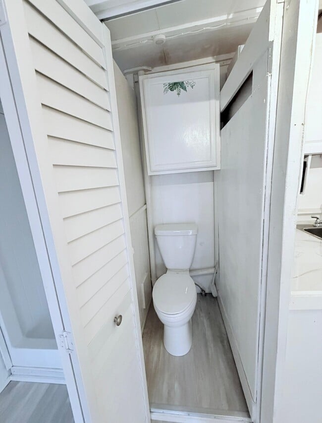 Foto del edificio - 1012 Watson St