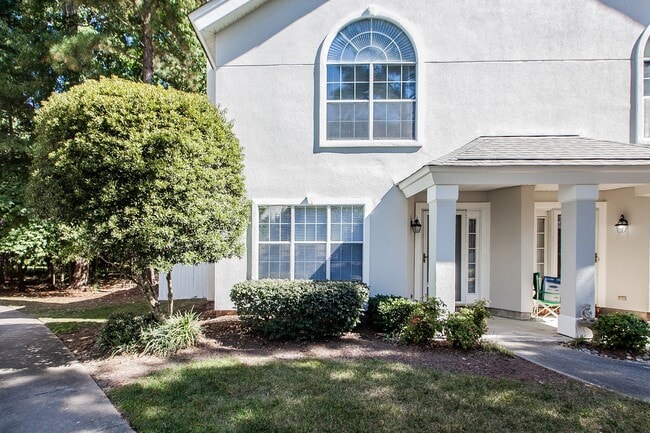 2 Bedroom 2.5 Bathrooms in South Chesapeake - 2 Bedroom 2.5 Bathrooms in South Chesapeake House