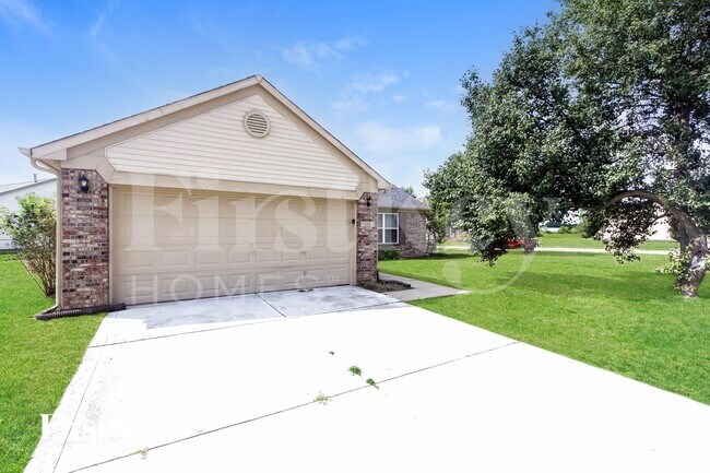 Building Photo - 2416 Borgman Dr