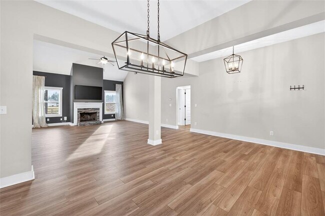 Foto del edificio - 612 Quail Ct