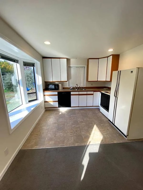 Foto del edificio - 18032 5th Ave NE