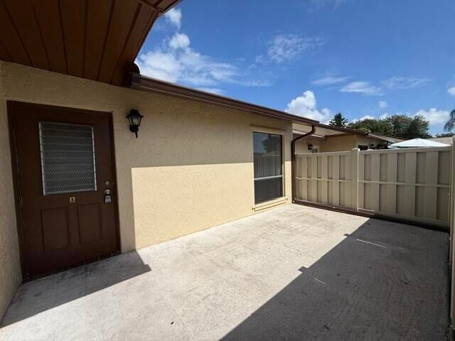 Building Photo - 1028 Green Pine Blvd