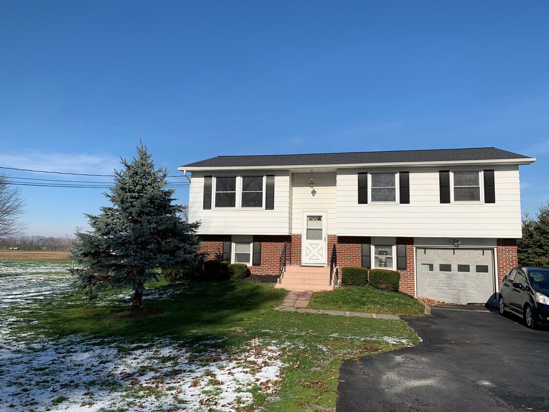 Foto principal - 1831 County House Rd