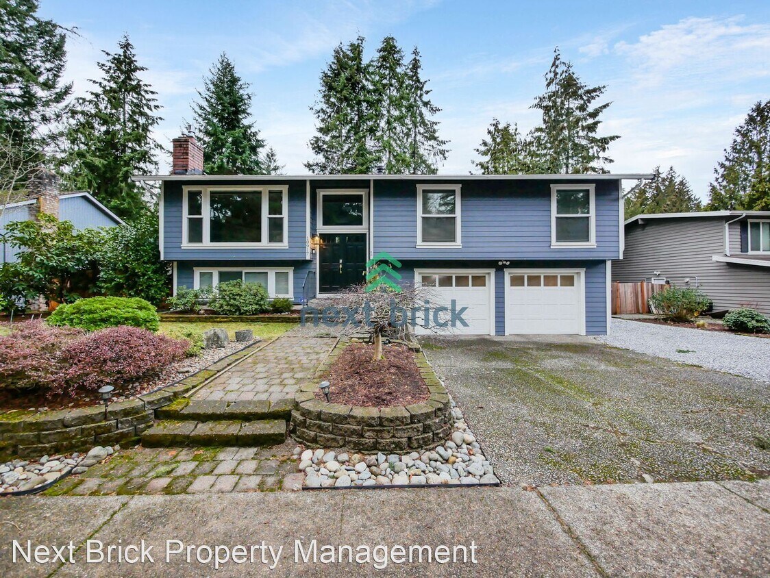 Primary Photo - 4 br, 3 bath House - 10917 166th Pl NE