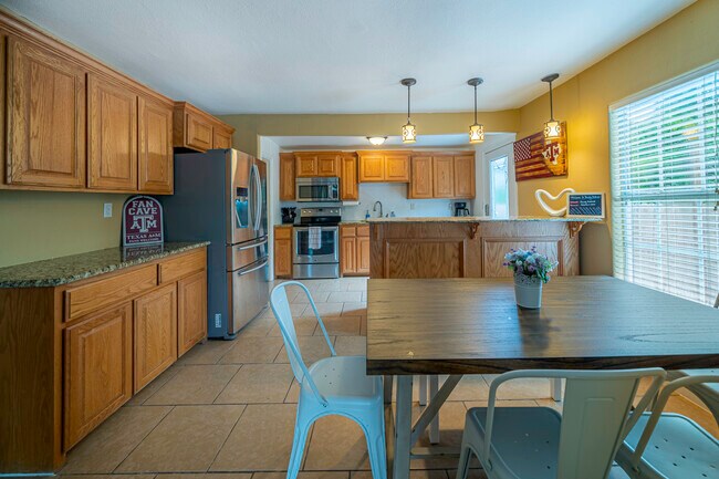 Foto del edificio - 1131 S 8th St