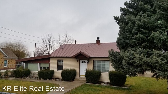 Building Photo - 2 br, 1 bath House - 2198 S 1000 W
