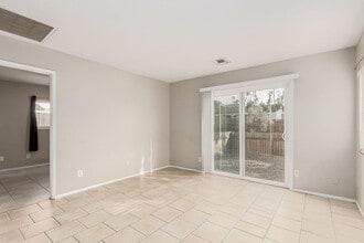 Building Photo - 10033 N 9th Ave