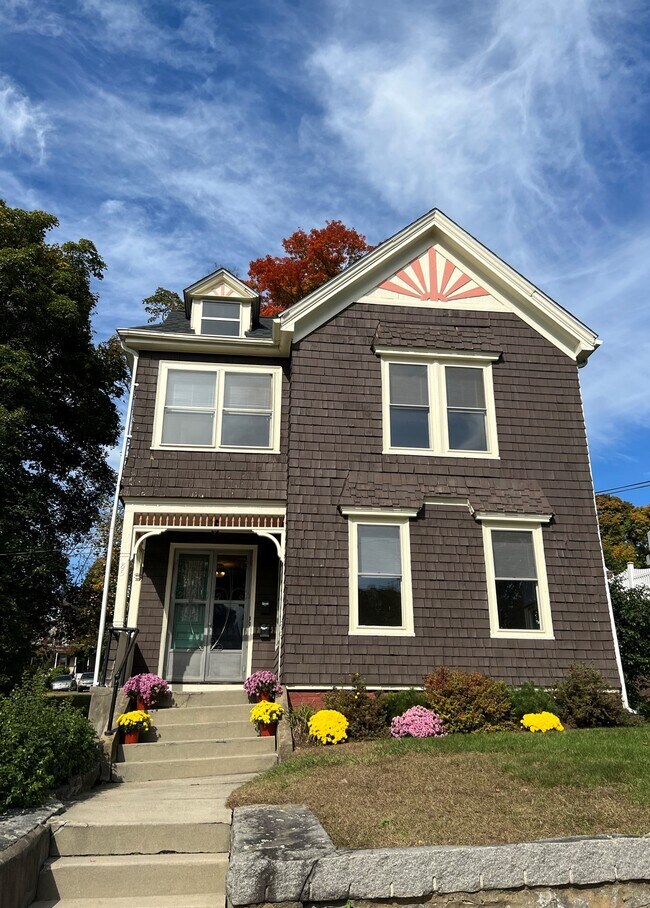 Beautiful, well maintained home - 85 Rice St