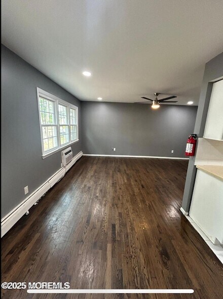 Foto del edificio - 364 Westwood Ave