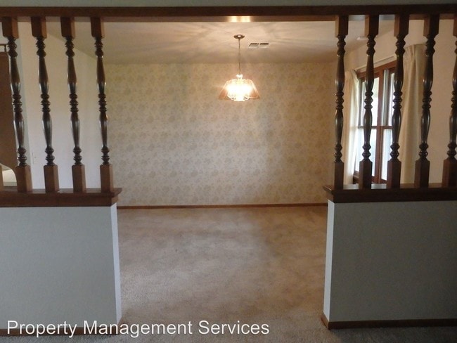 Building Photo - 5 br, 2.5 bath House - 521 Friendship