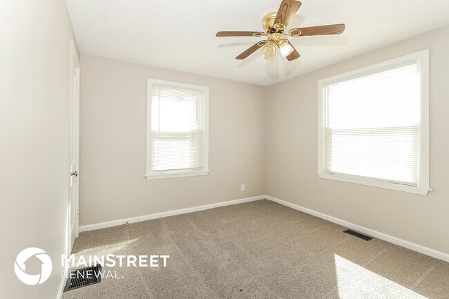 Building Photo - 3340 Penway Ave