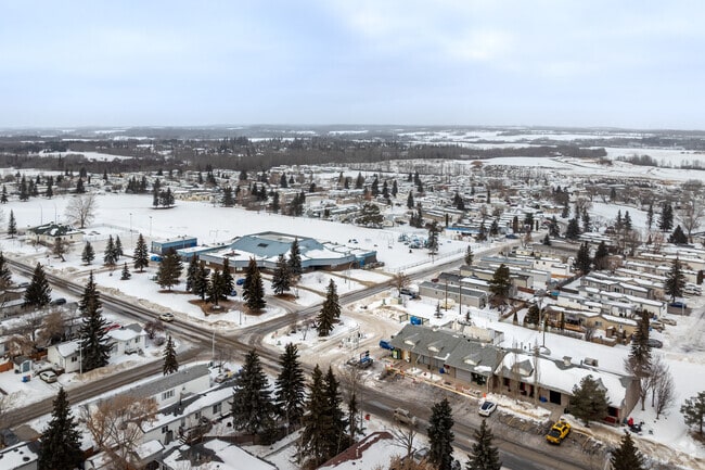 K-6 Elementary School and Retail Shops - Parkland Village