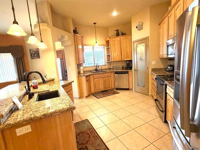 Foto del edificio - 14341 E 54th St