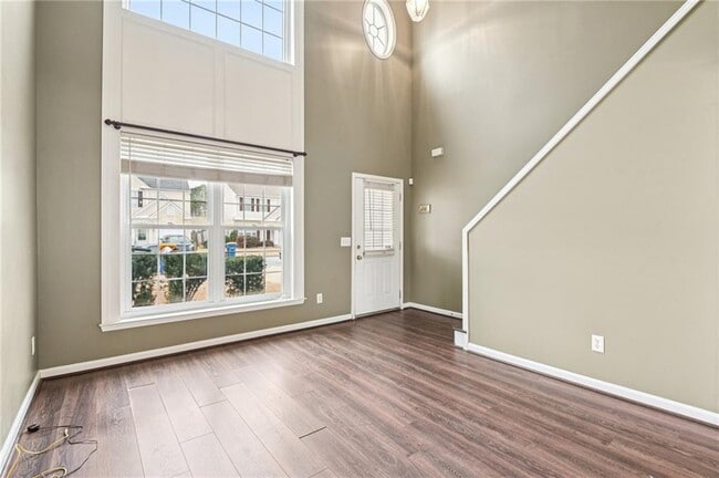 Building Photo - 1726 Taynton Cir